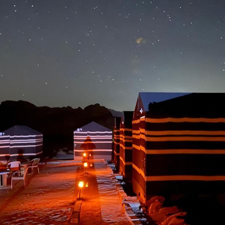Wadi Rum Desert Heart Camp Luaran gambar