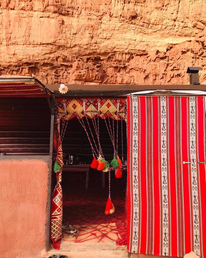 Wadi Rum Desert Heart Camp Luaran gambar