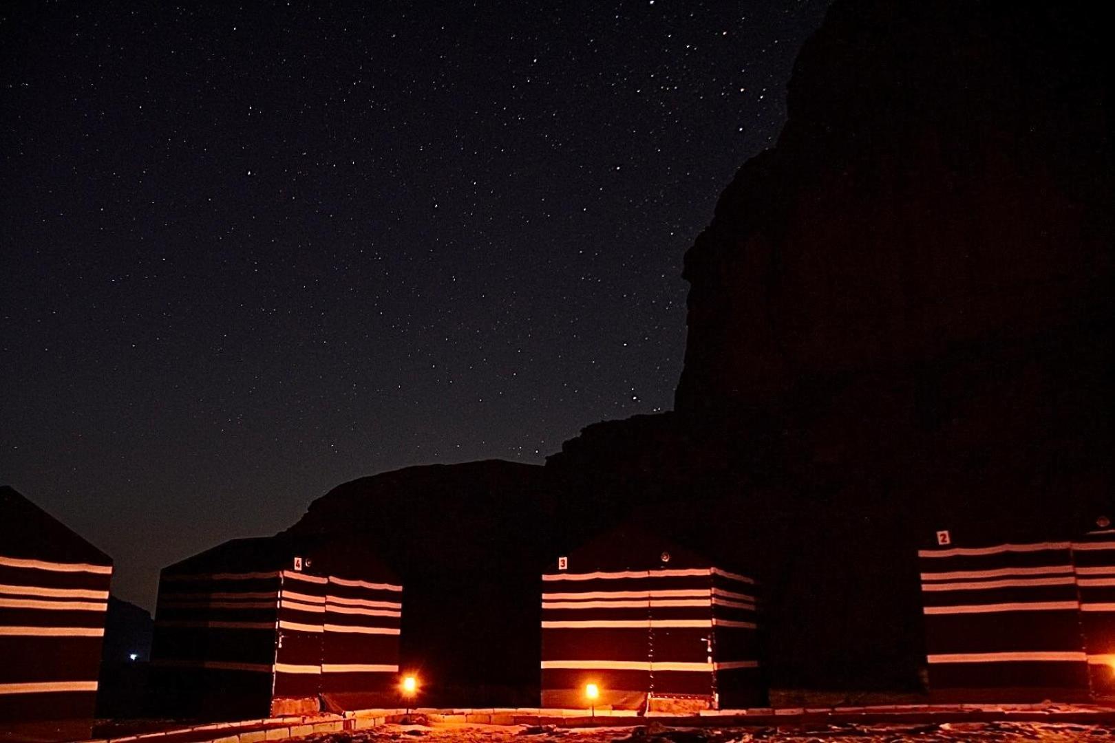 Wadi Rum Desert Heart Camp Luaran gambar