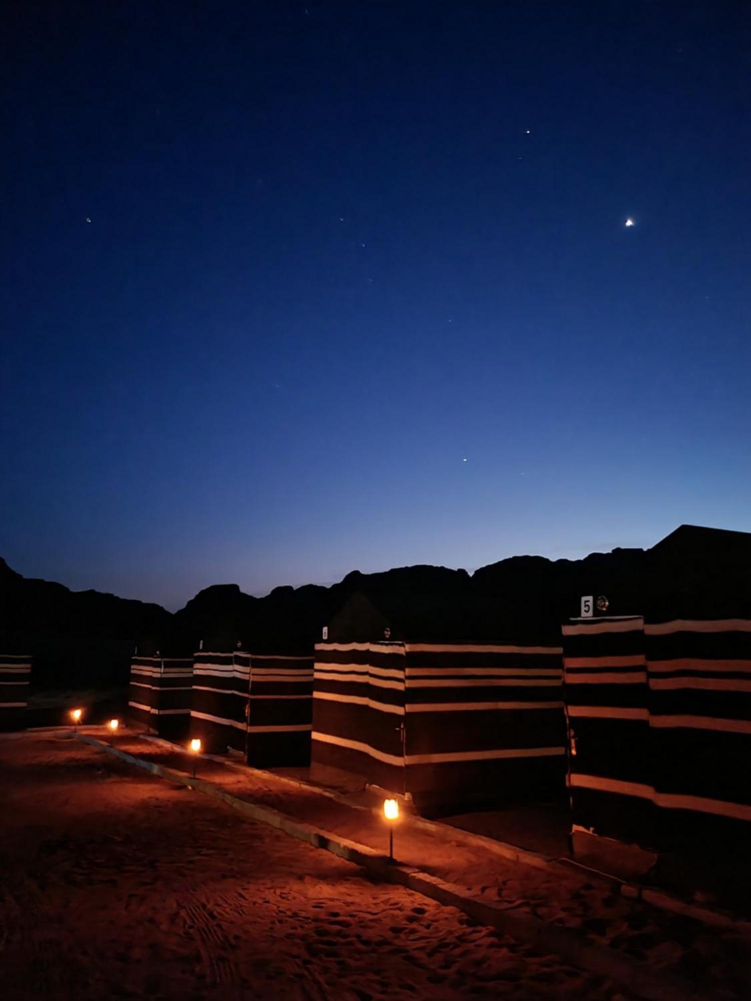 Wadi Rum Desert Heart Camp Luaran gambar