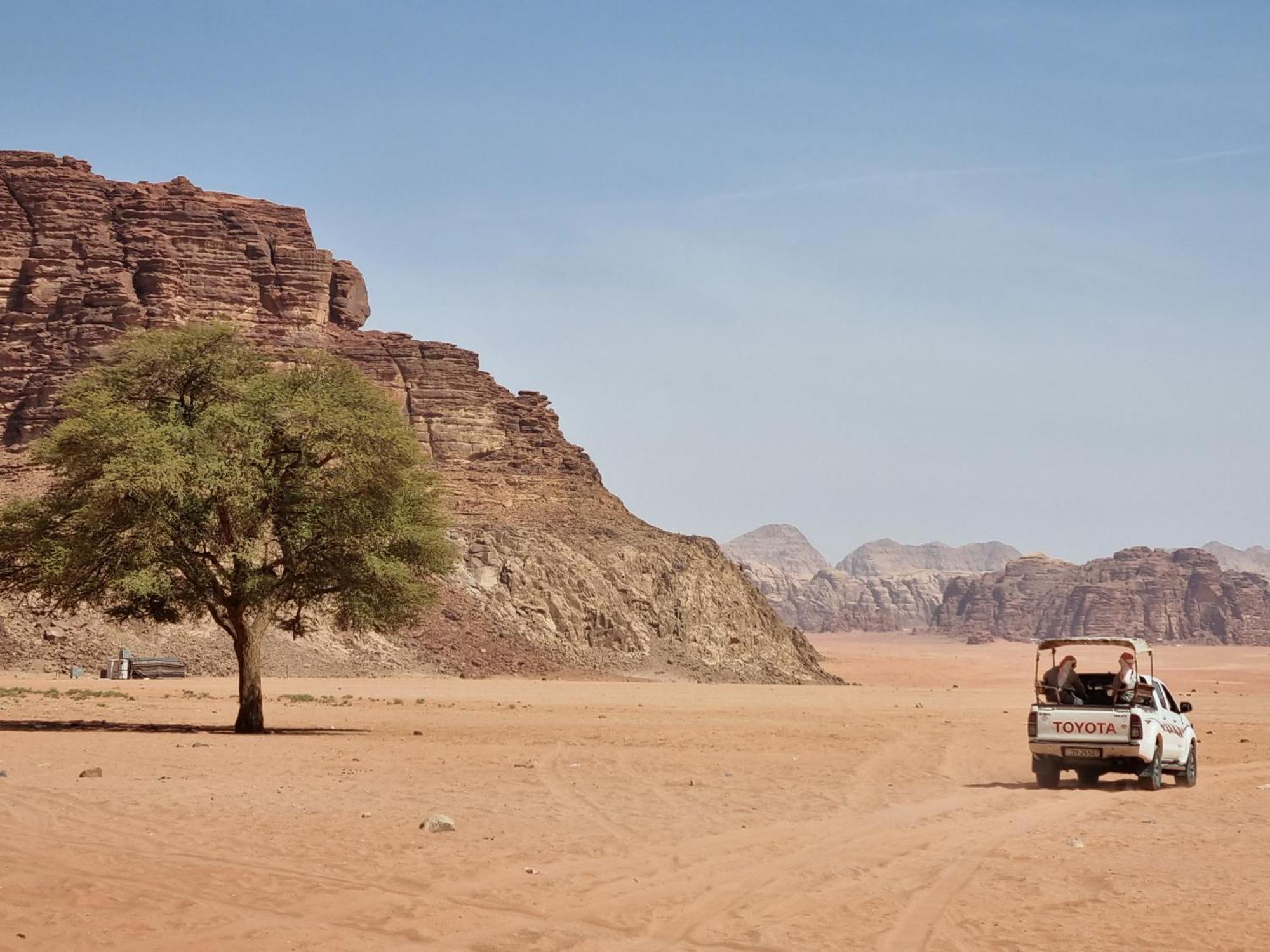 Wadi Rum Desert Heart Camp Hotel Luaran gambar