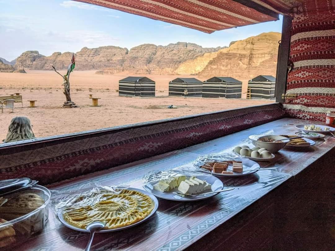 Wadi Rum Desert Heart Camp Luaran gambar